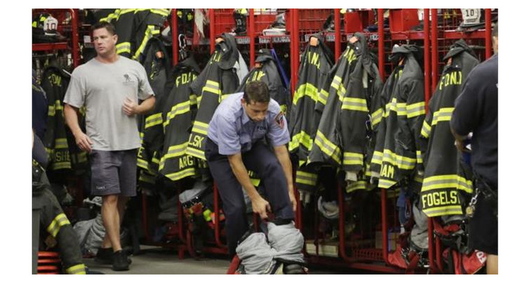 Τρεις πυροσβέστες της 11ης Σεπτεμβρίου