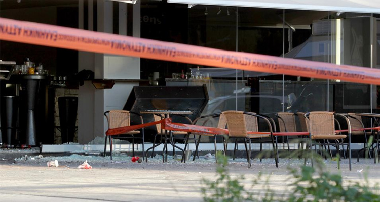 ΕΝΟΠΛΗ ΕΠΙΘΕΣΗ