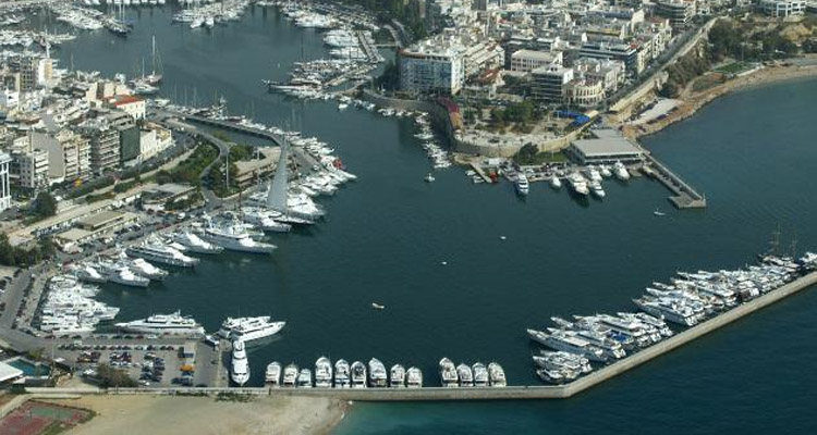 Μαρίνα Ζέας