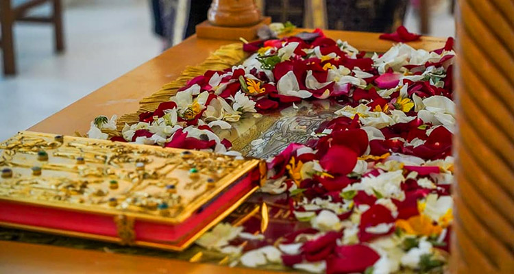 Περιφορά του Επιταφίου